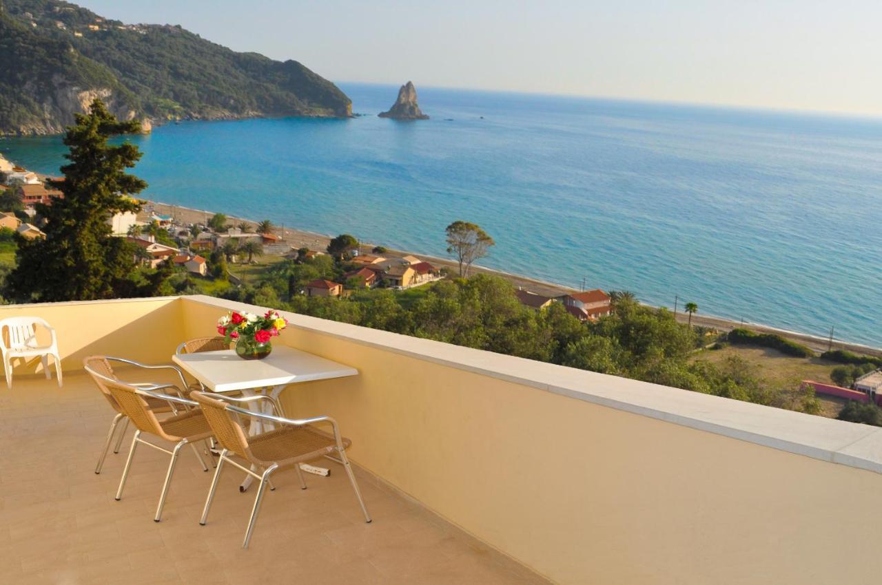 Beautiful Holiday Apartments Maria With Amazing Pool - Agios Gordios Beach Agios Gordios (Corfu) Exterior foto